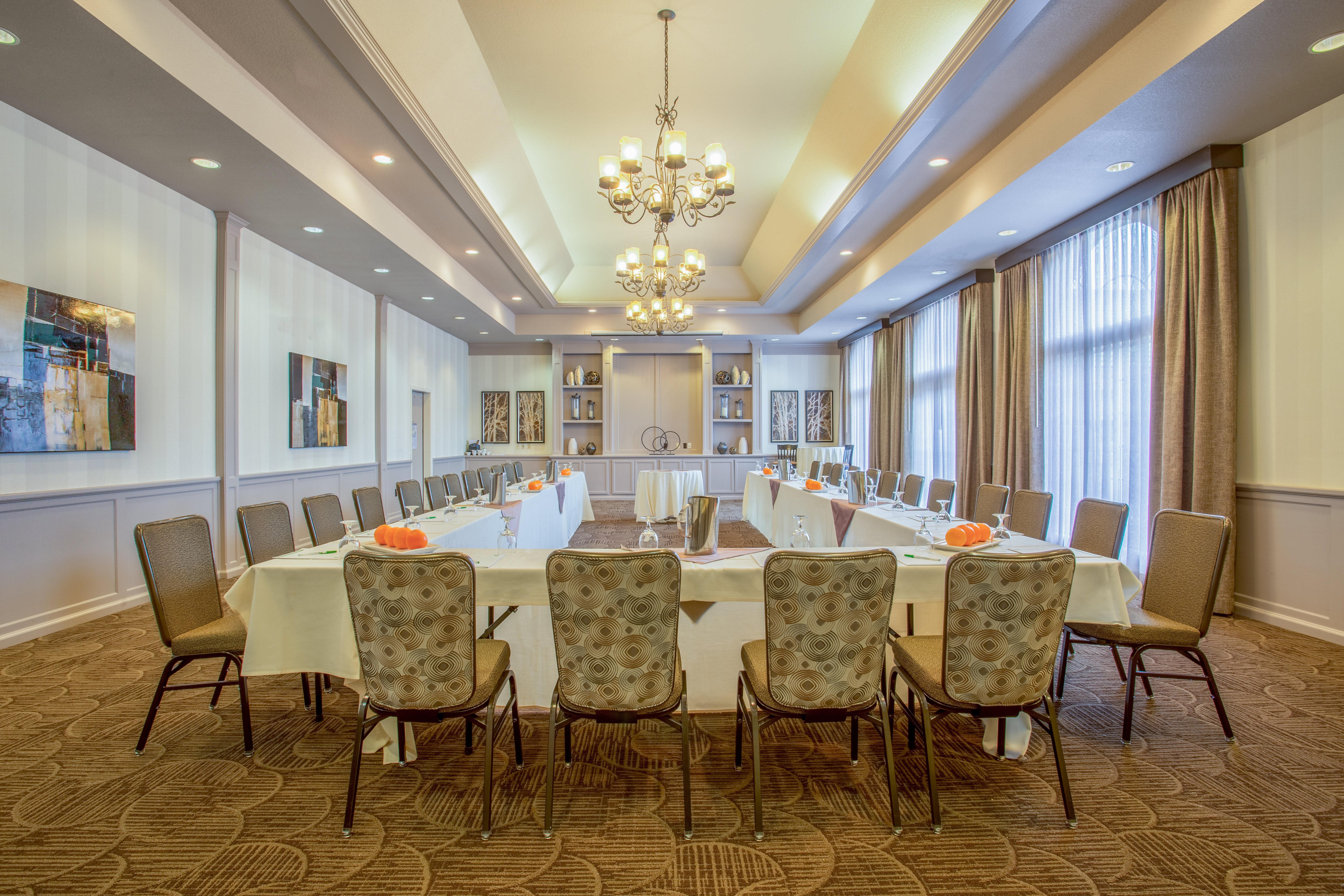 Holiday Inn Auburn By Ihg Dış mekan fotoğraf