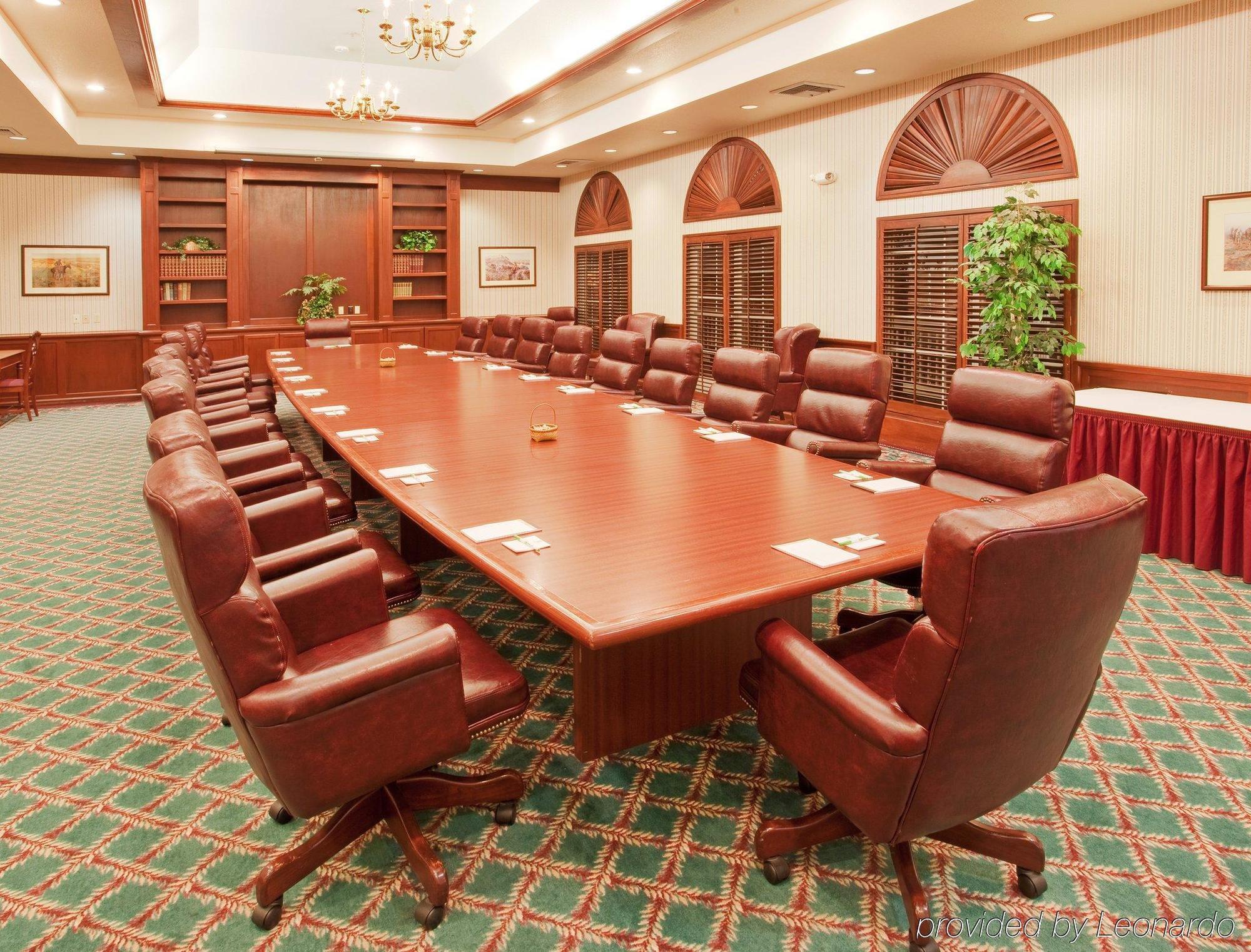 Holiday Inn Auburn By Ihg Dış mekan fotoğraf
