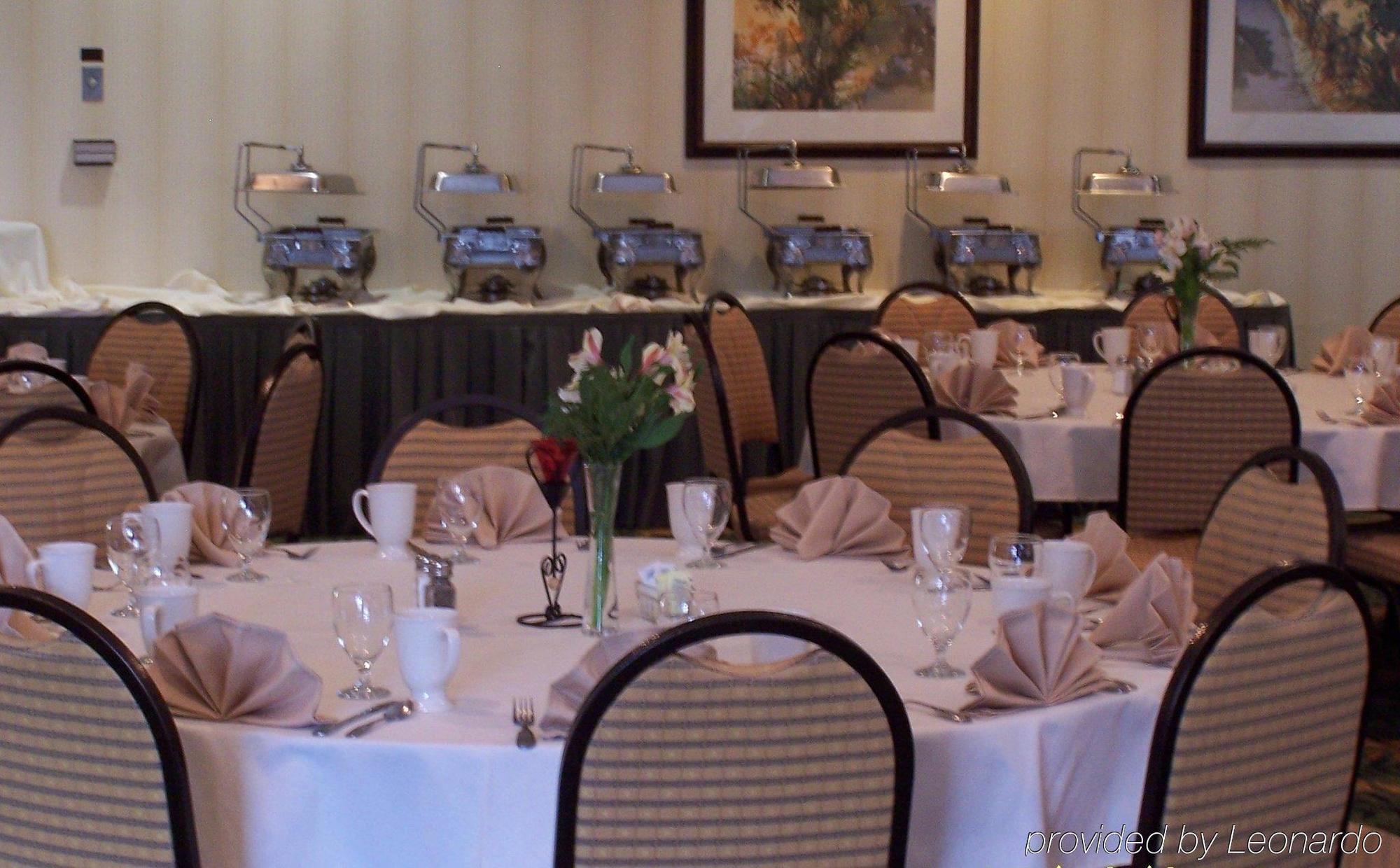 Holiday Inn Auburn By Ihg Restoran fotoğraf